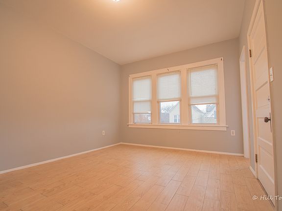 5th image of 4617 S Washtenaw Ave #2