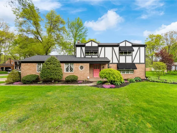 2410 Tanglewood Dr NE, Massillon, OH 44646