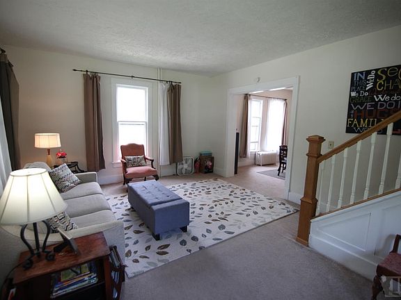 4th image of 1022 E Corning St