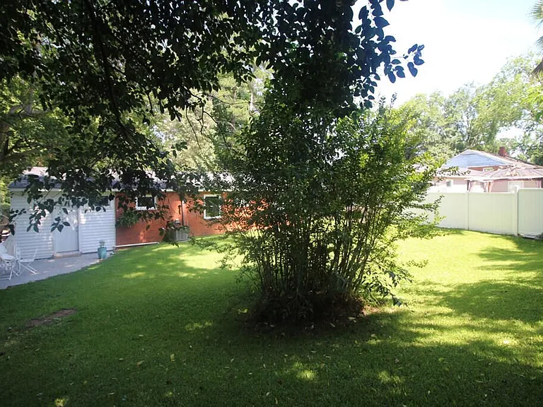 818 Ona Dr — Photo 31
