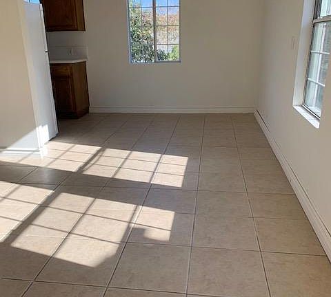 3rd image of 3748 Sawtelle Blvd #3