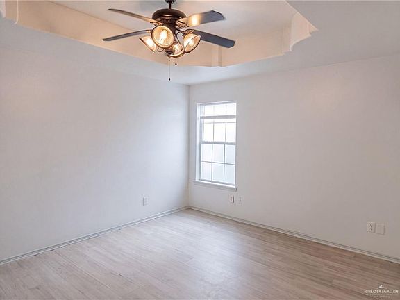 4th image of 2116 S 6th St