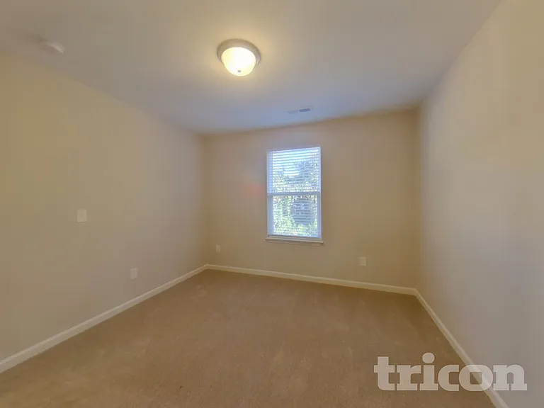 2729 Stonefield Crossing Dr — Photo 12