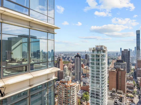 151 East 58th Street image 20 of 22