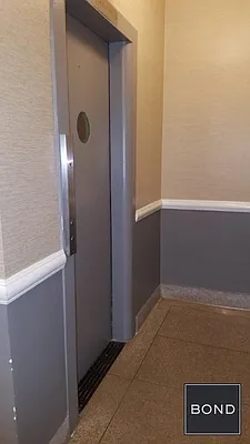 Rented by Bond New York | media 4