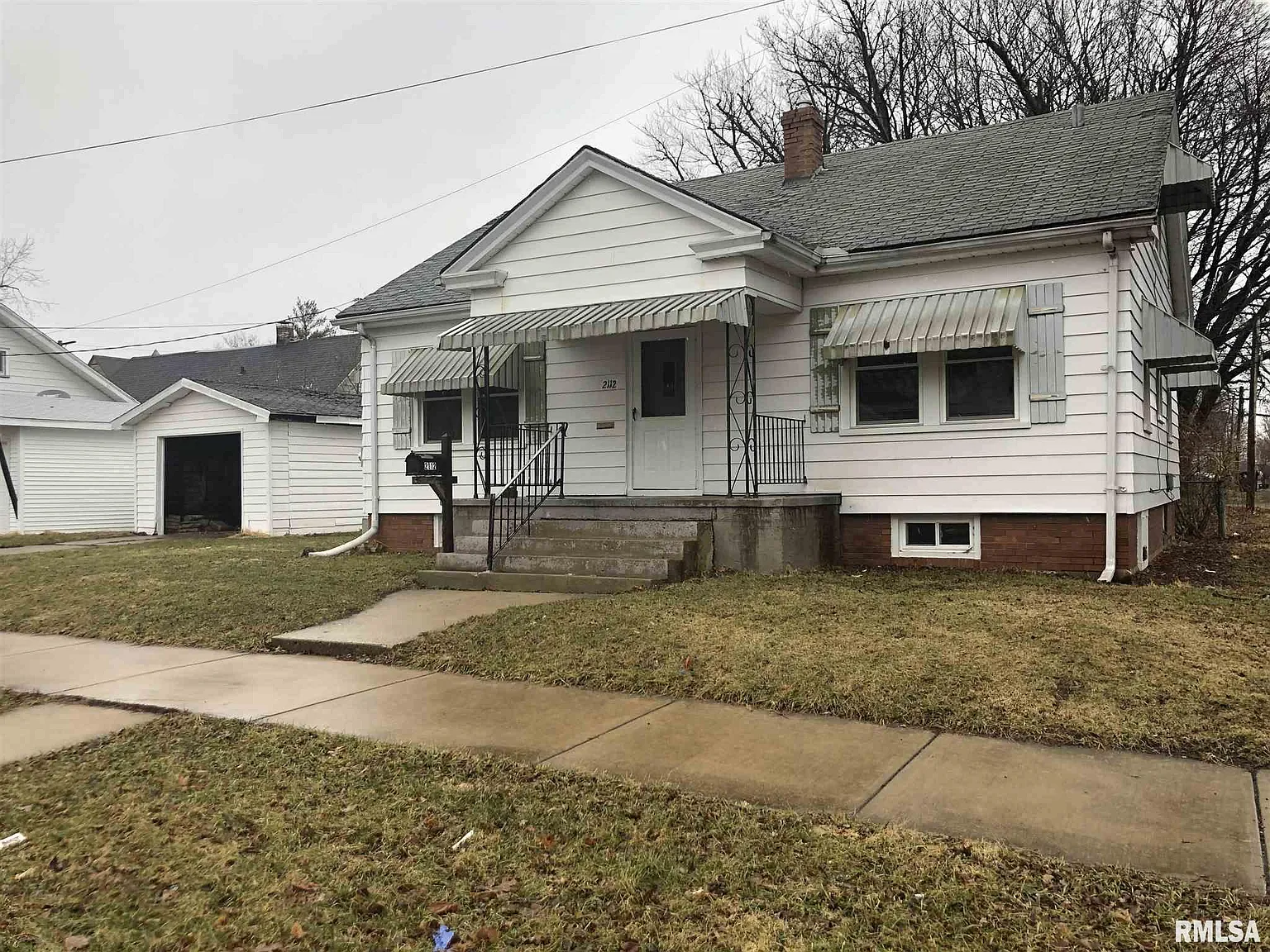 2112 N Central Ave photo 1
