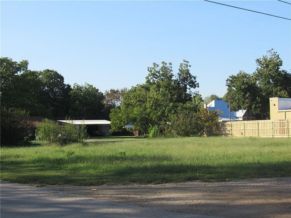 1st image of 1103 NE 2nd St