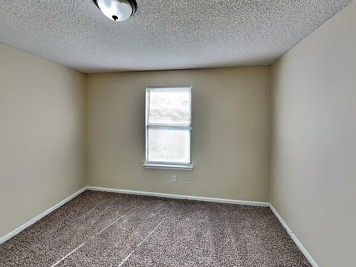 1883 Mackenzie Ct S — Photo 13