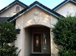 519 Reddington Dr, Redding, CA 96003