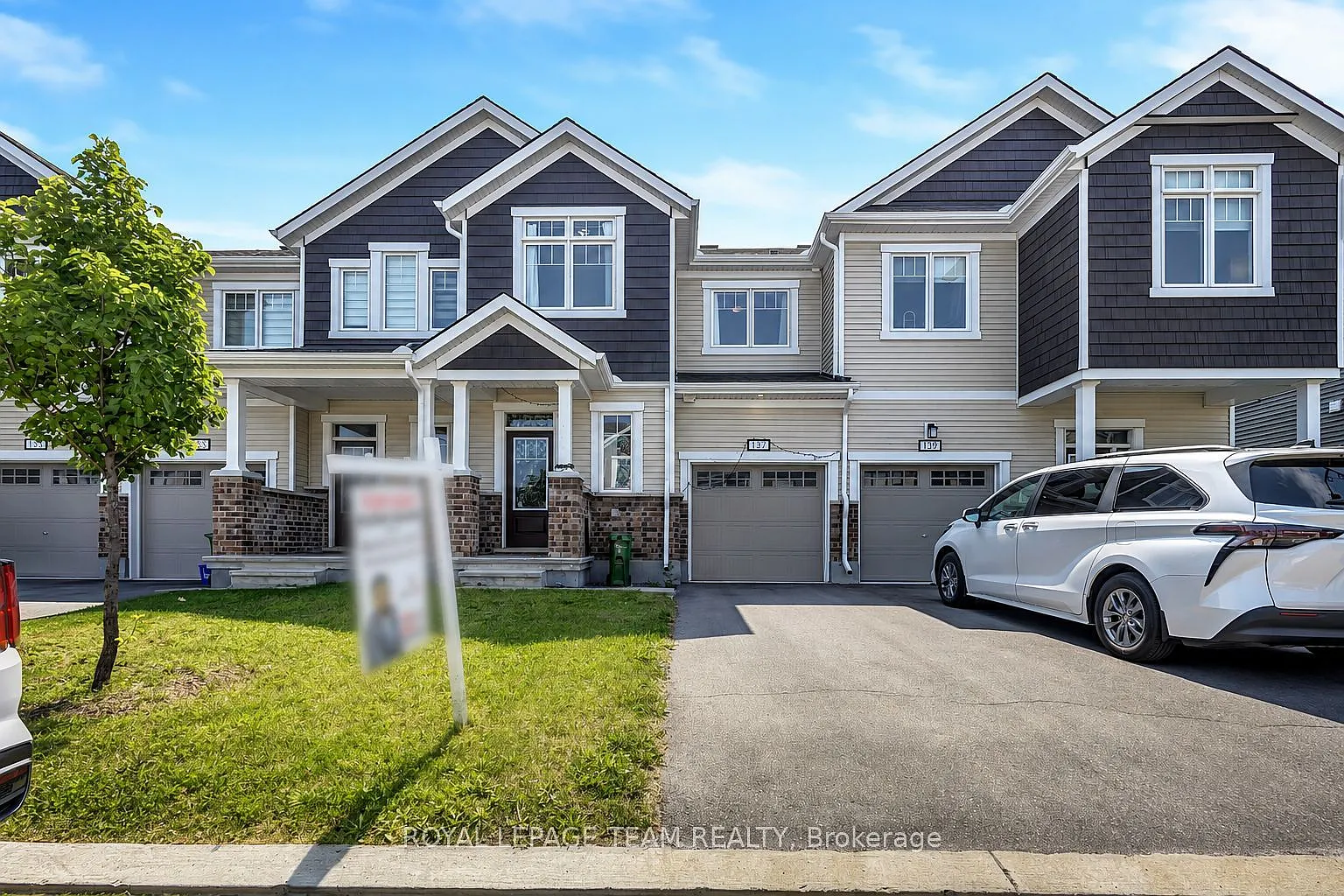 3 bed, $2,800 — Photo 1