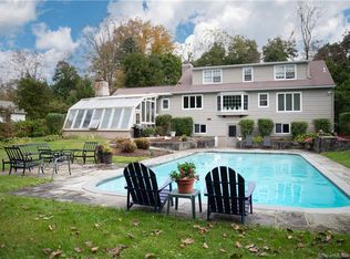 24 Farview Rd, Brookfield, CT 06804
