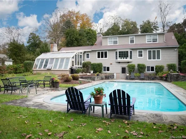 24 Farview Road, Brookfield, CT 06804