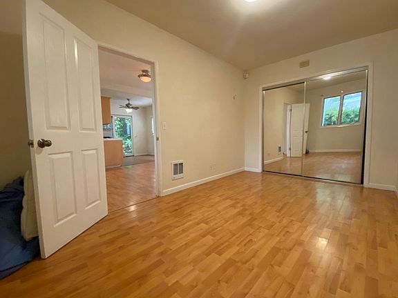 4th image of 245 Ocean View Ave #B