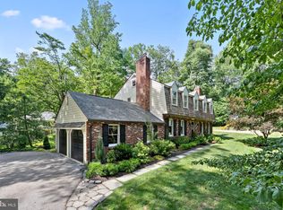 282 S Roberts Rd, Bryn Mawr, PA 19010