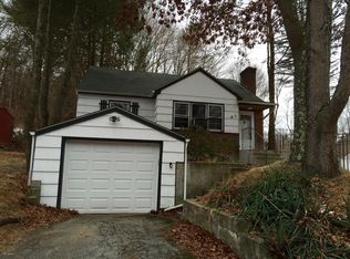 5 Gilbert St, Cortlandt Manor, NY 10567