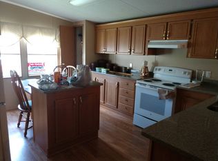 39646 Keiths Cir, Zephyrhills, FL 33542