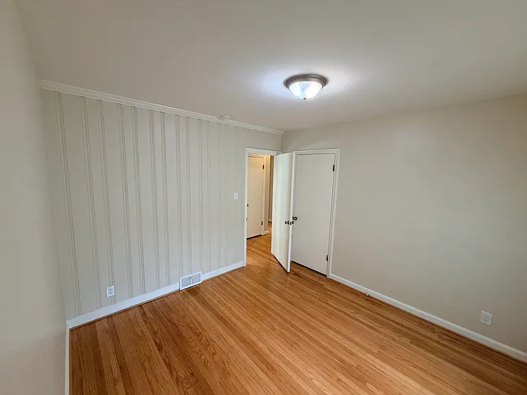 3810 Chevy Chase Rd — Photo 6
