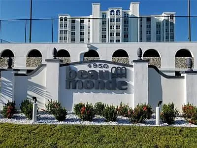 4950 Gulf Blvd #501 — Photo 24
