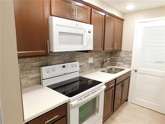 1st image of 1799 N Highland Ave #61