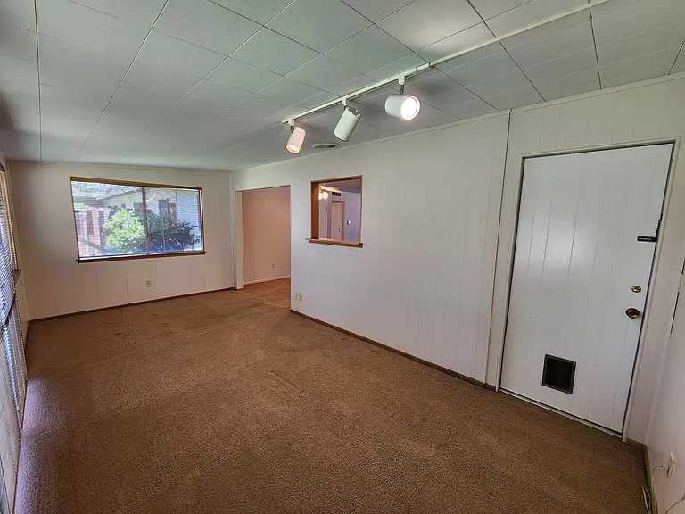 5604 Indian Wells Ave — Photo 10