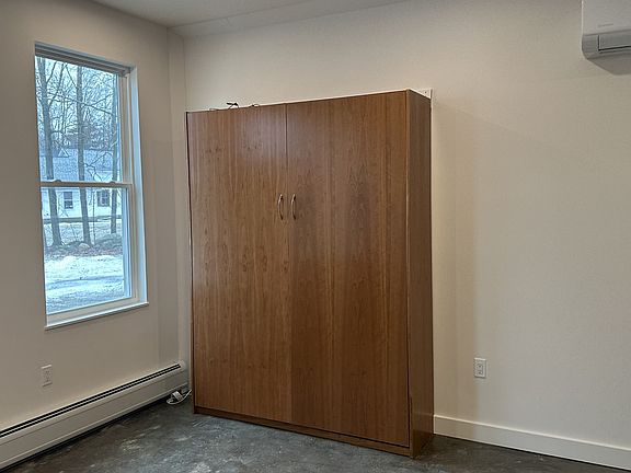 2nd image of 9 Johnson Ln #103