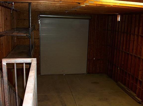 5th image of 11528 S Sandra Ave