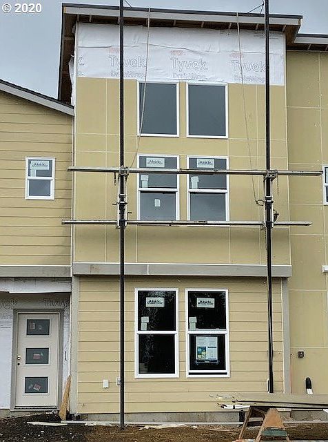 1st image of 7912 SE Butternut Creek Pkwy #60