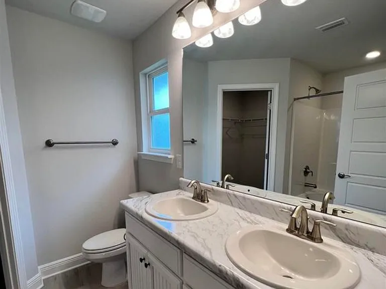 3315 Bliss Ln — Photo 6