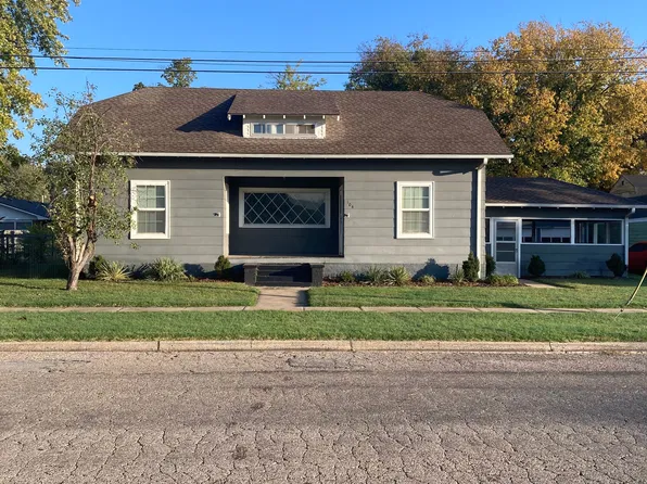 104 Vinnedge Ave, Blackwell, OK 74631