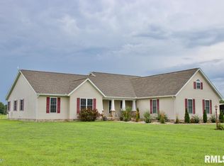 13835 Allen Rd, Carterville, IL 62918