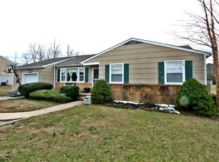 154 Robert Best Rd, Egg Harbor Township, NJ 08234