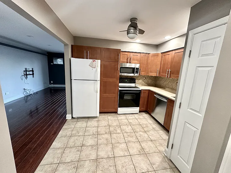 114 Klein Creek Ct #6F — Photo 11