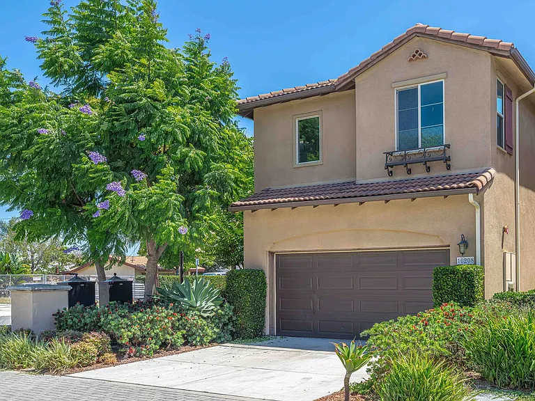 10208 Jasmine Ct — Photo 33