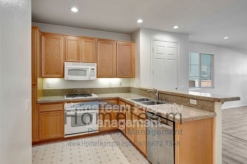 1st image of 263 Aventura Dr Unit 6