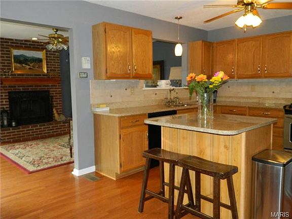 3rd image of 5630 Arendes Dr
