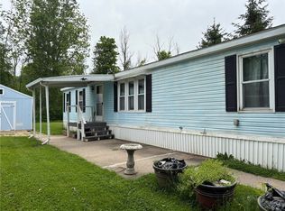 283 Sunset Dr, Holley, NY 14470