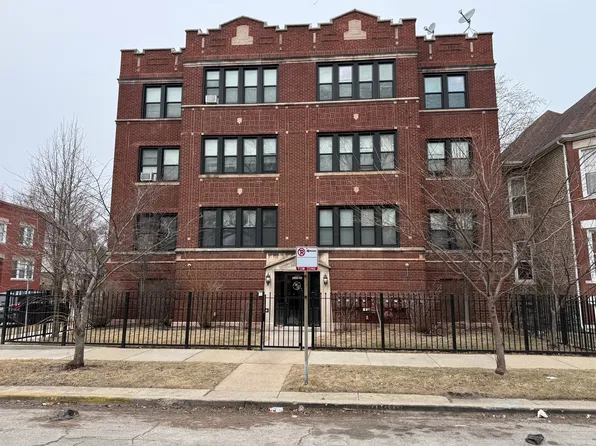 2650-2652 E 74th St Unit 2650-3E, Chicago, IL 60649