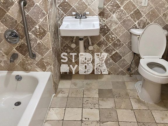 5th image of 85-61 116th St Floor 1