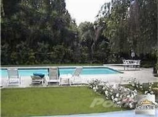 12522 Huston St, Valley Village, CA 91607