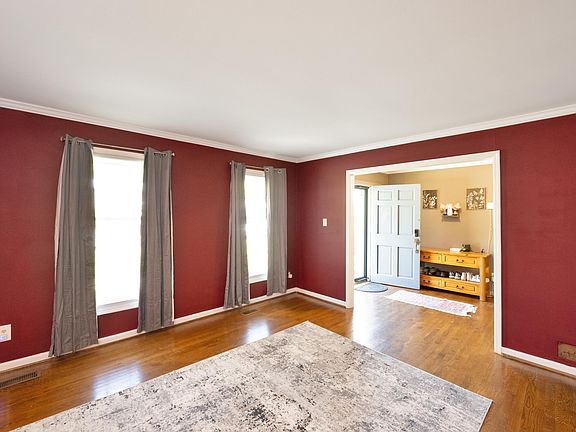 5th image of 1108 Pepperhill Cir