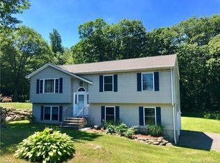 43 Amy Ln, Bristol, CT 06010
