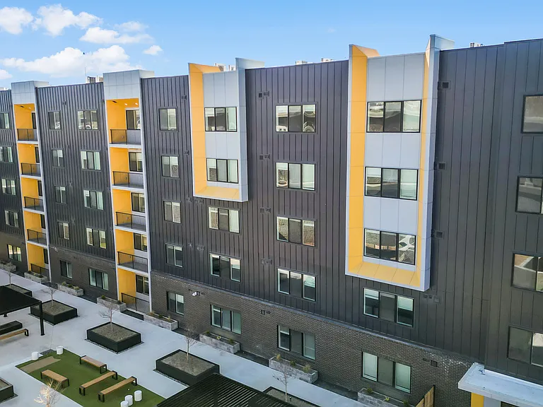 Alta Vue — Photo 24