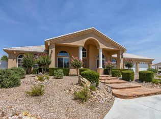 14553 Riverside Dr, Apple Valley, CA 92307