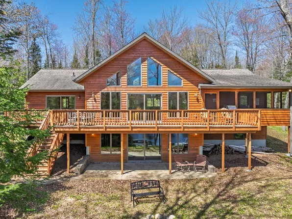 N15522 Chickadee Ct, Park Falls, WI 54552