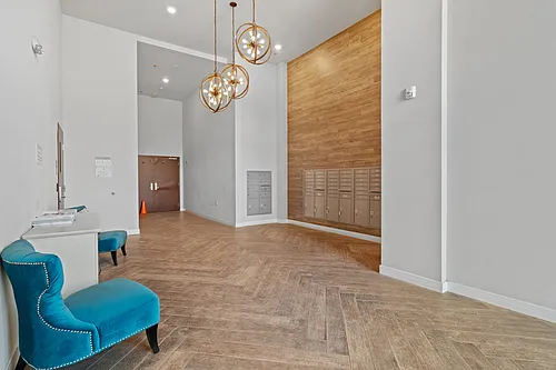1048 Monroe St #321 Photo 1