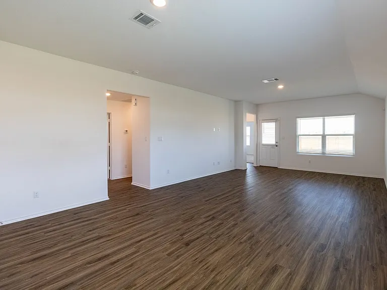 5601 Bellissima Way — Photo 12