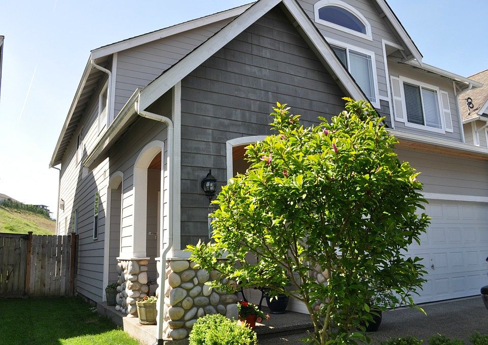 1st image of 17607 106th St E