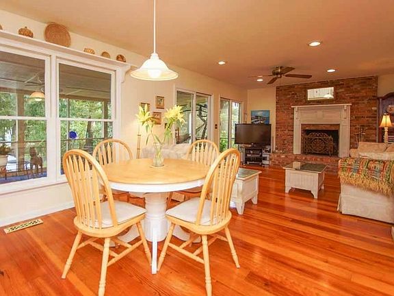 3rd image of 50 Seabrook Point Drive