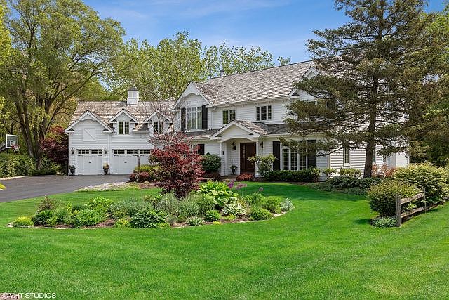 1st image of 732 Thomas Ct