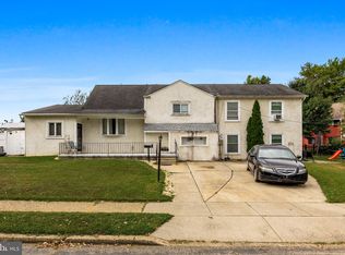 316 San Pedro Dr, Glendora, NJ 08029